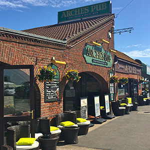 The Arches Pub